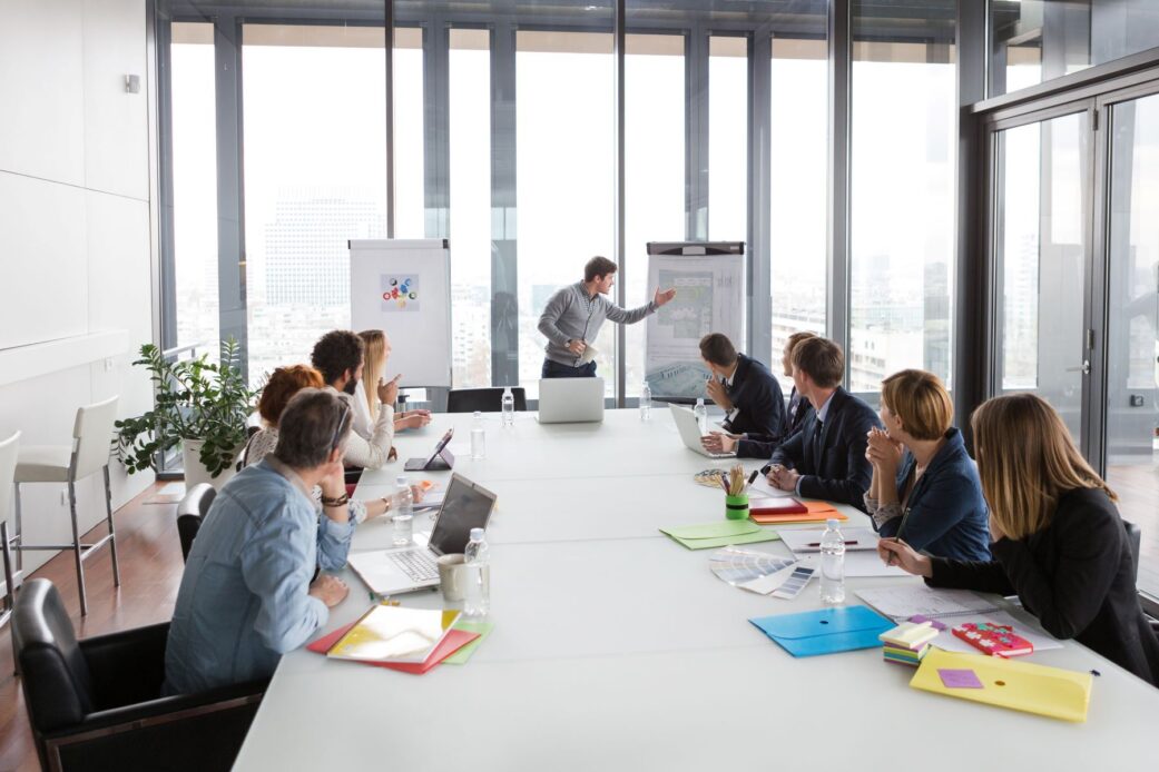 Unsere Telefonkoffer können es kaum erwarten wieder auf Reisen zu gehen – der nächste Telefontraining Tageskurs in Nürnberg und Köln mit unseren kleinen Stars