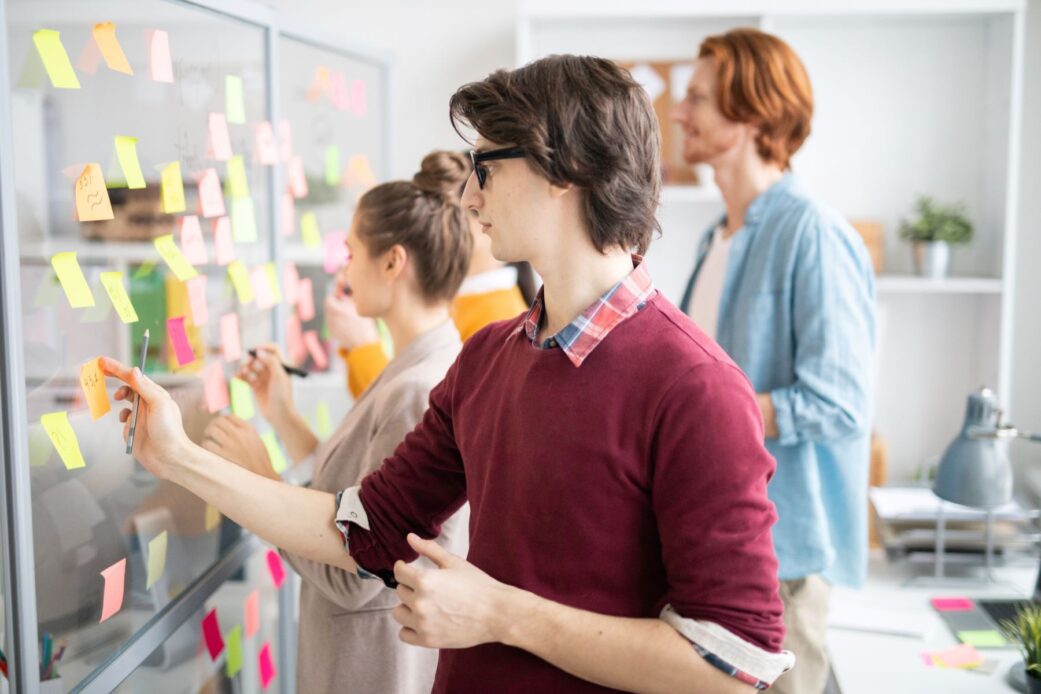 Regelmäßige Führungskräftetrainings und Moderationsseminare in Süddeutschland